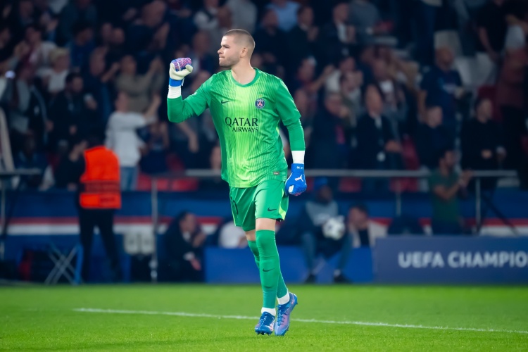 开云体育平台-巴黎门将：85分钟被反超会怀疑球队哪里出了问题，还好我们没放弃