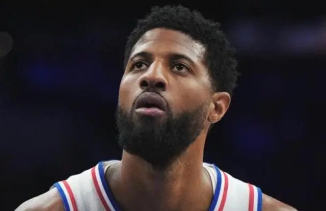 开云体育app下载-76人遭遇近9年首次9连败 乔治停更播客难挽倾覆